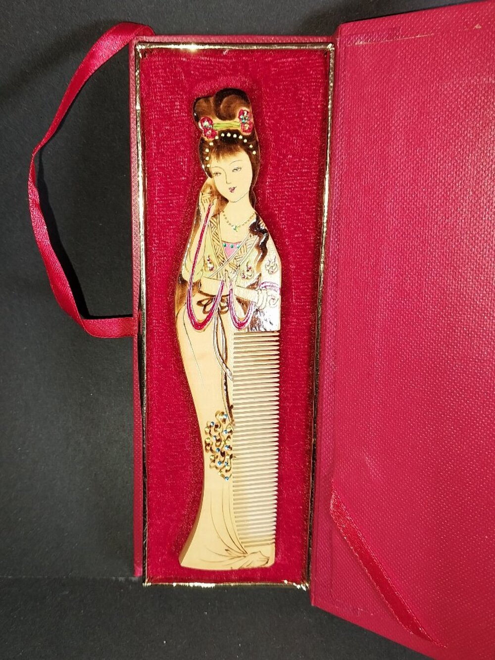 Changzhou Hand Painted Wood Comb Geisha Girl Fine Toothed Comb in Original Box